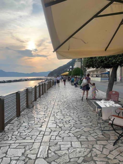 Liguria- Chiavari: A Trenta Passi Dal Mare Ngoại thất bức ảnh