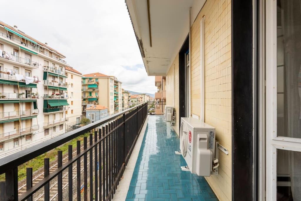 Liguria- Chiavari: A Trenta Passi Dal Mare Ngoại thất bức ảnh